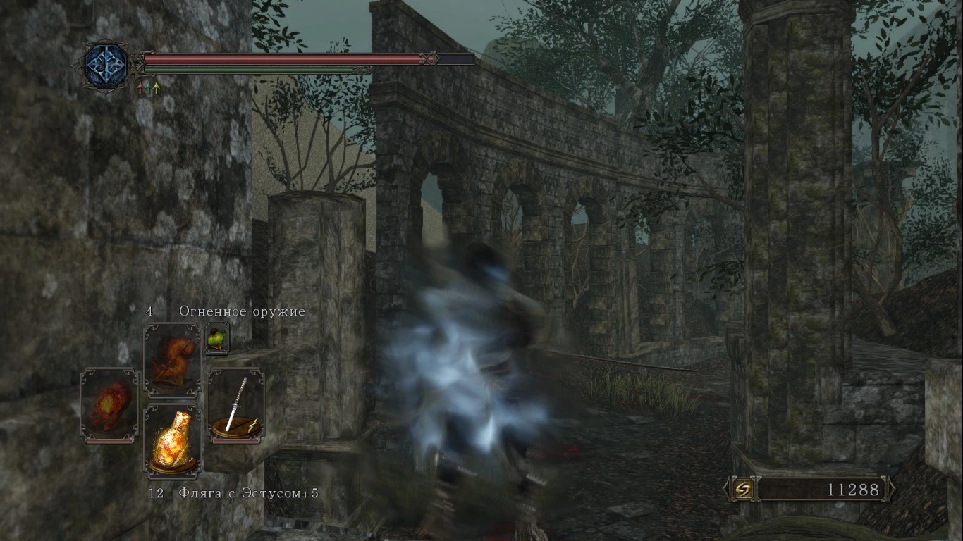 Надетое кольцо Гора, вид сзади