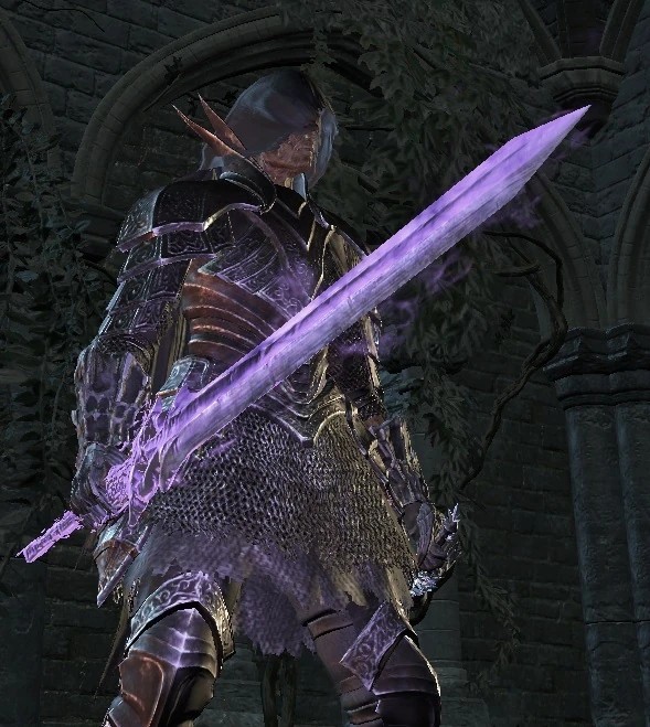 Опустошенный Негорящий с зачарованным мечом