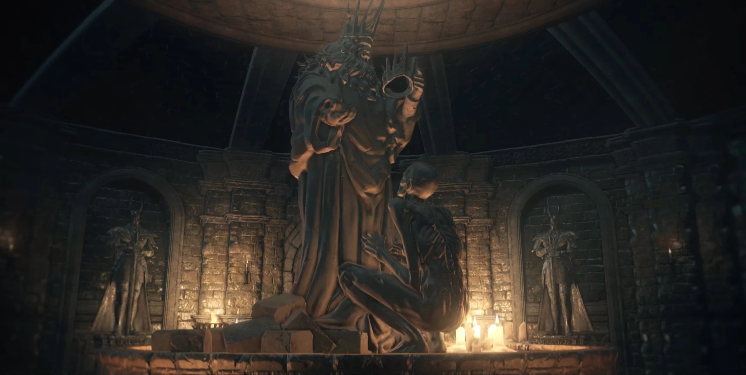 Статуя из Города за стеной, где Гвин коронует неизвестного, возможно, Хитрого карлика.